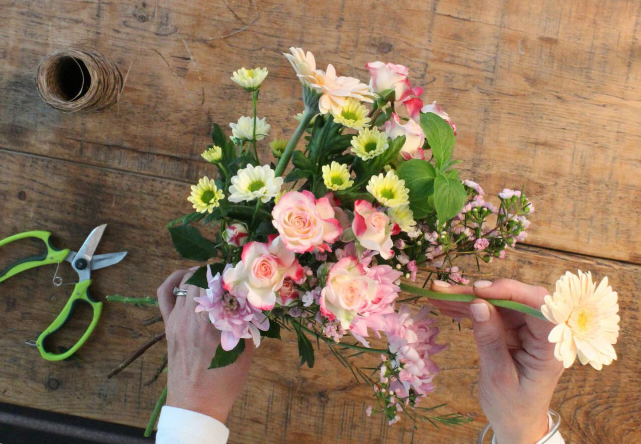 Flower school welcomes you.